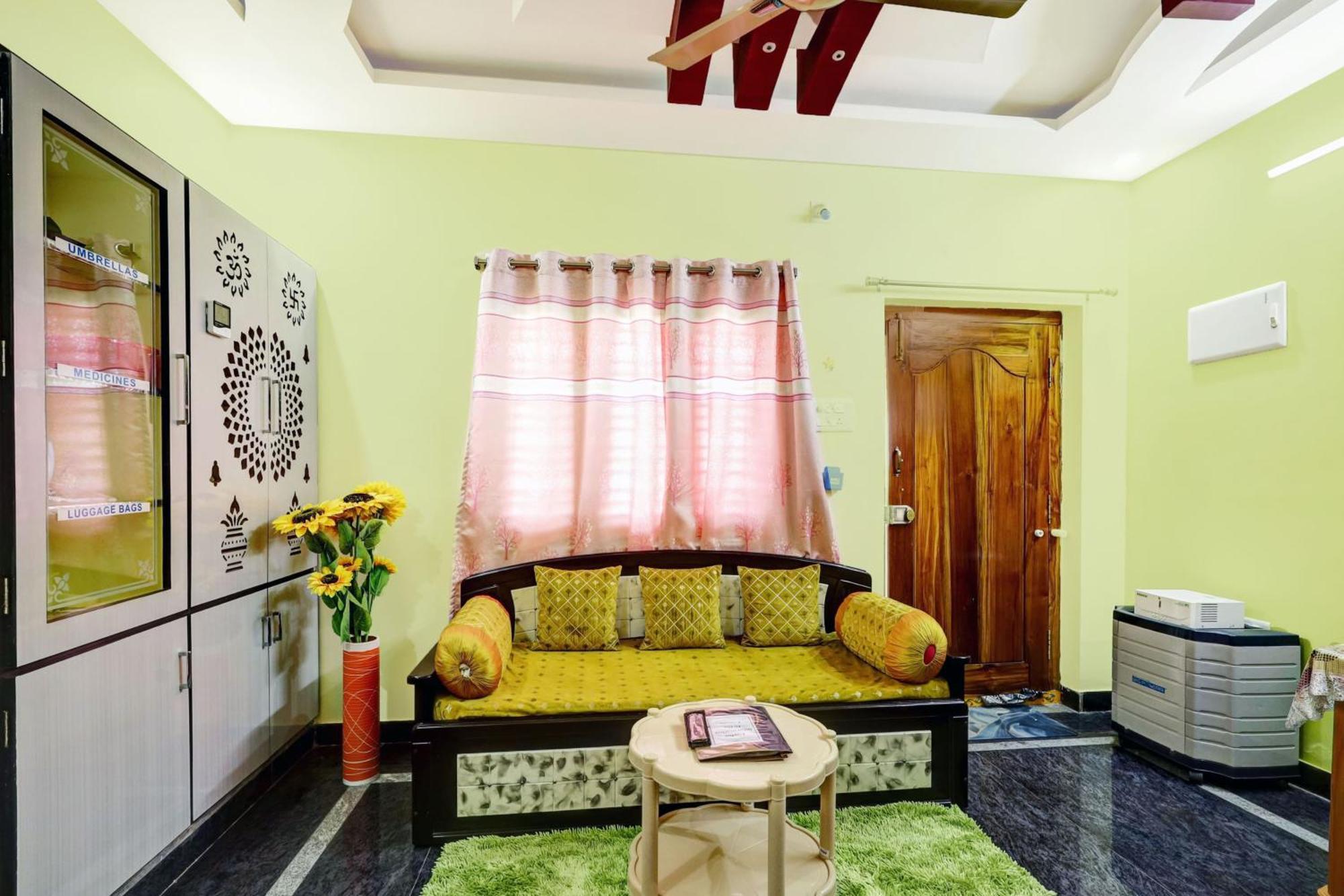 Sri Sakthi Home Stay - Beyond The Expectations- 10 To 15 Minutes Drive From Railway Station And Bus Station Tirupati Eksteriør bilde
